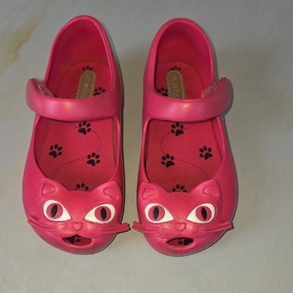 Mini Melissa Pink Mary Jane Shoes with Cat Design